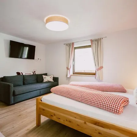 Nedererhof - Enzian Mit Gemeinschaftsküche *