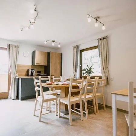 Nedererhof - Enzian Mit Gemeinschaftskueche Apartment *