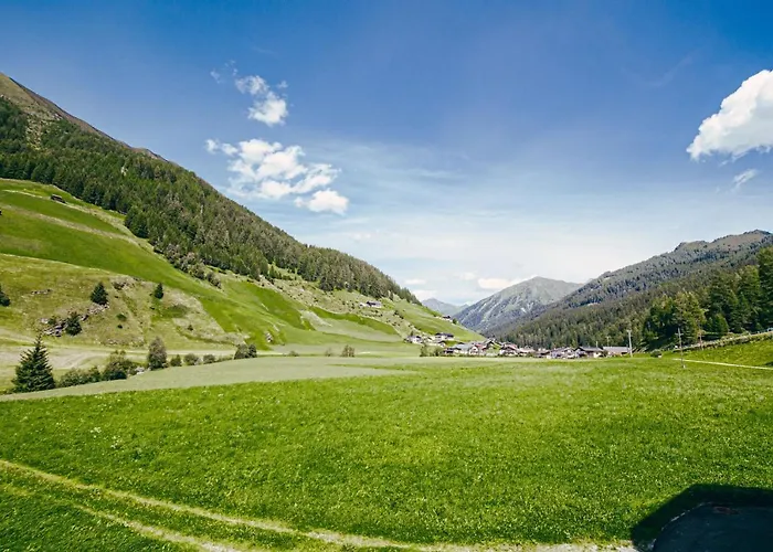 Nedererhof - Enzian Mit Gemeinschaftskueche Schmirn